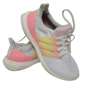 Adidas UltraBoost 5.0 DNA Womens Size 6 White Pink Sneaker Shoes